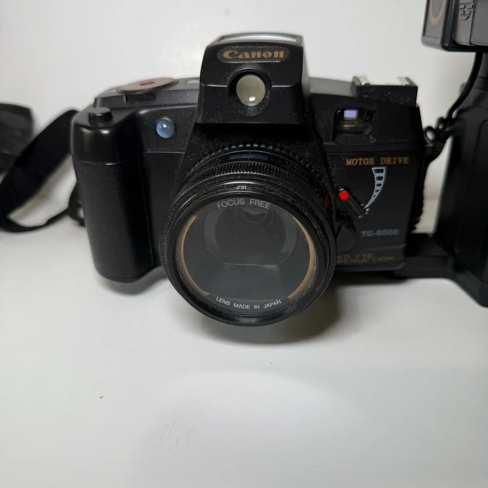 Vintage Canon TC-5000 35mm Film Camera w/extended/Lens “UNTESTED” Buy As Is !!
